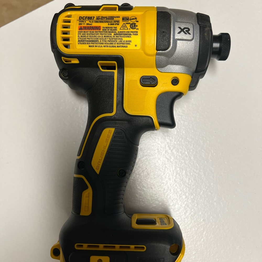 Dewalt Impact Driver DCF887B